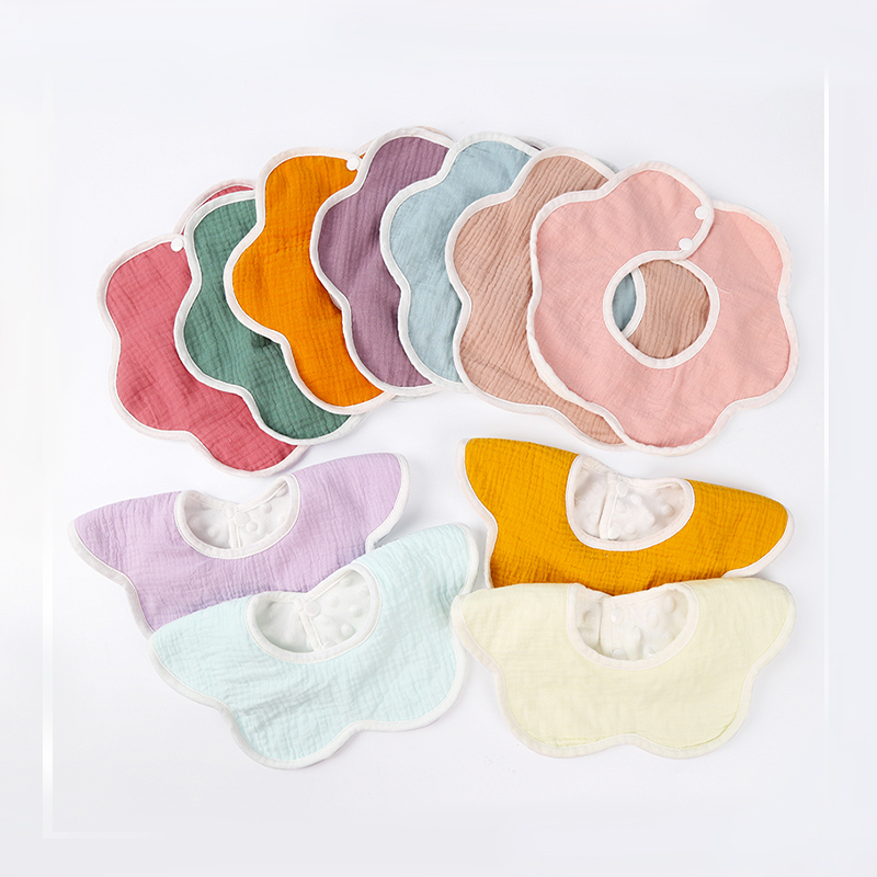 Pure Dot Velvet Petal Bib
