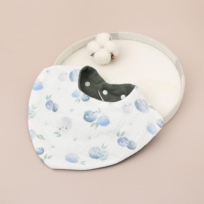 Seamless Printed Triangle Bib Seamless Printed Triangle Bib