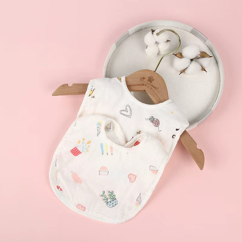 8-Layer Gauze U-shaped Bib 8-Layer Gauze U-shaped Bib