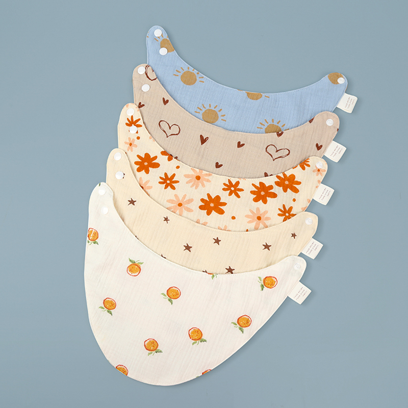 Printed Triangle Bib Printed Triangle Bib