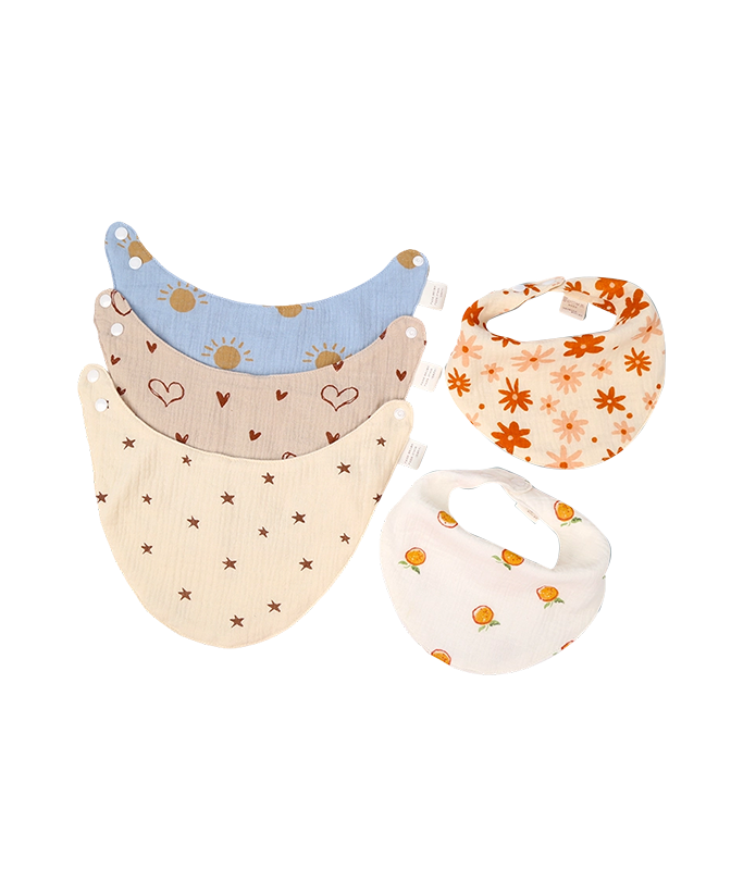 Printed Triangle Bib