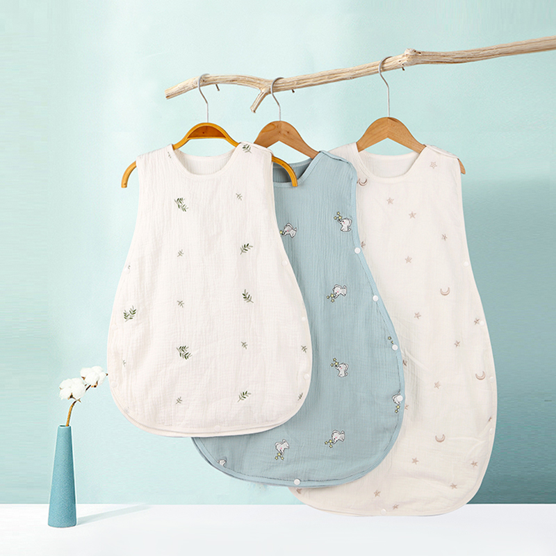 Embroidered Open-Style Sleeping Bag