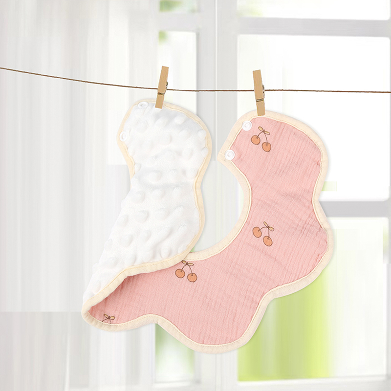 Printed Dot Velvet Petal Bib