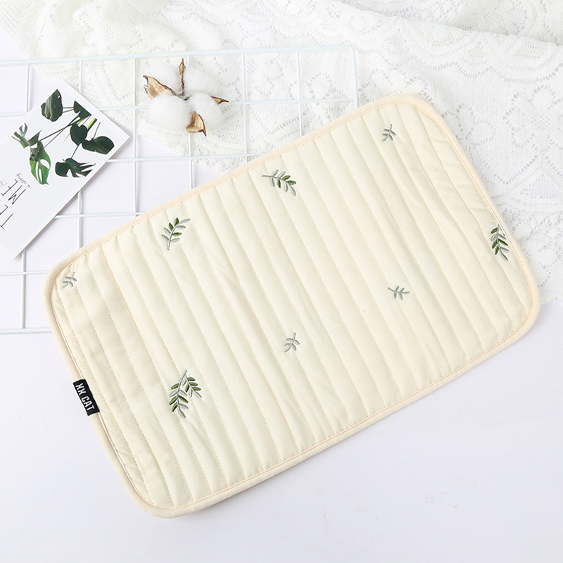 Double-Sided Use Dot Velvet Pillow Double-Sided Use Dot Velvet Pillow