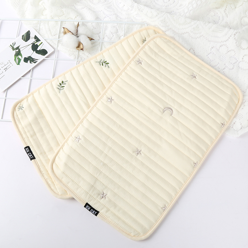 Double-Sided Use Dot Velvet Pillow Double-Sided Use Dot Velvet Pillow