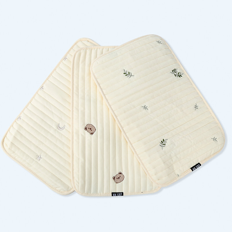 Double-Sided Use Dot Velvet Pillow Double-Sided Use Dot Velvet Pillow