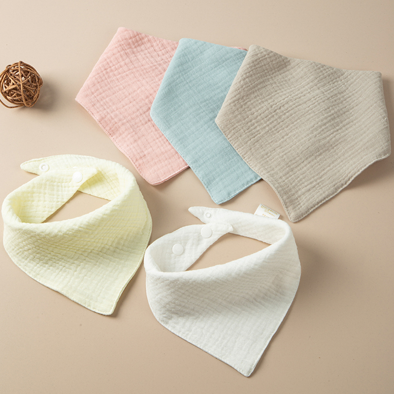 Muslin Triangle Bib Muslin Triangle Bib