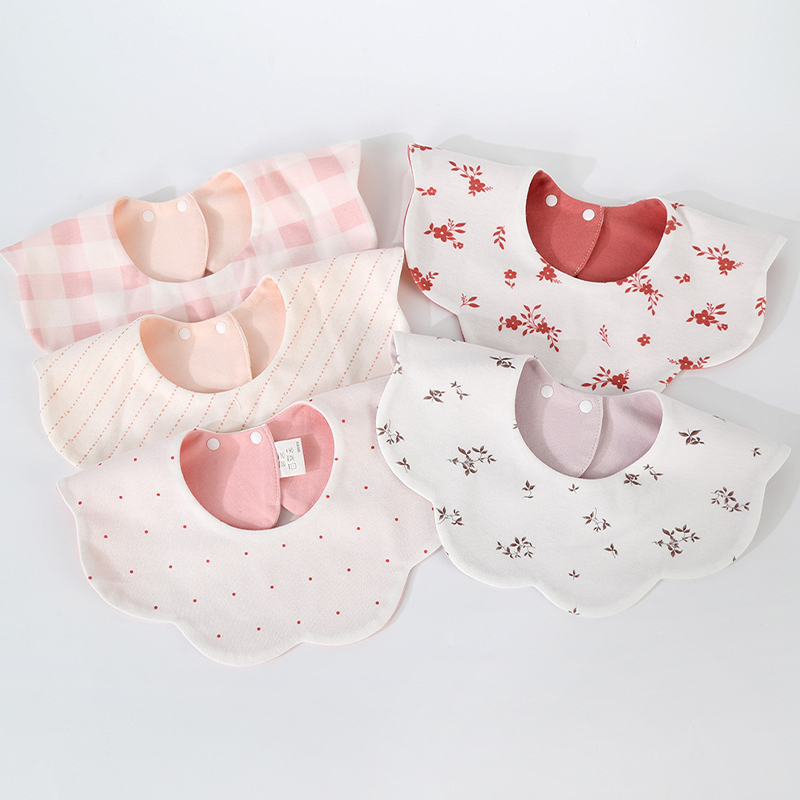 6-Layer Muslin Bib