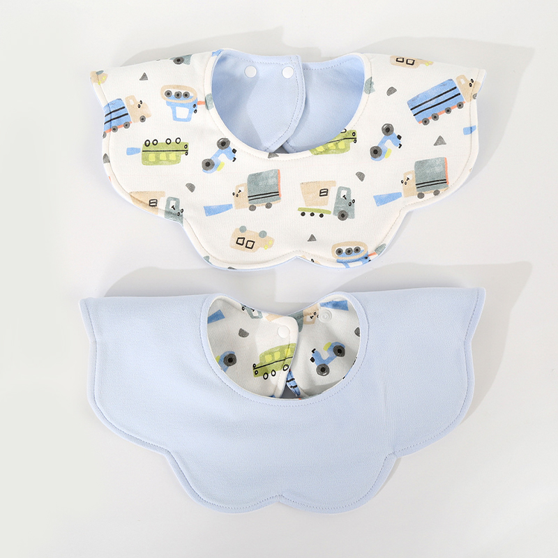 Knitted Waterproof Petal Bib