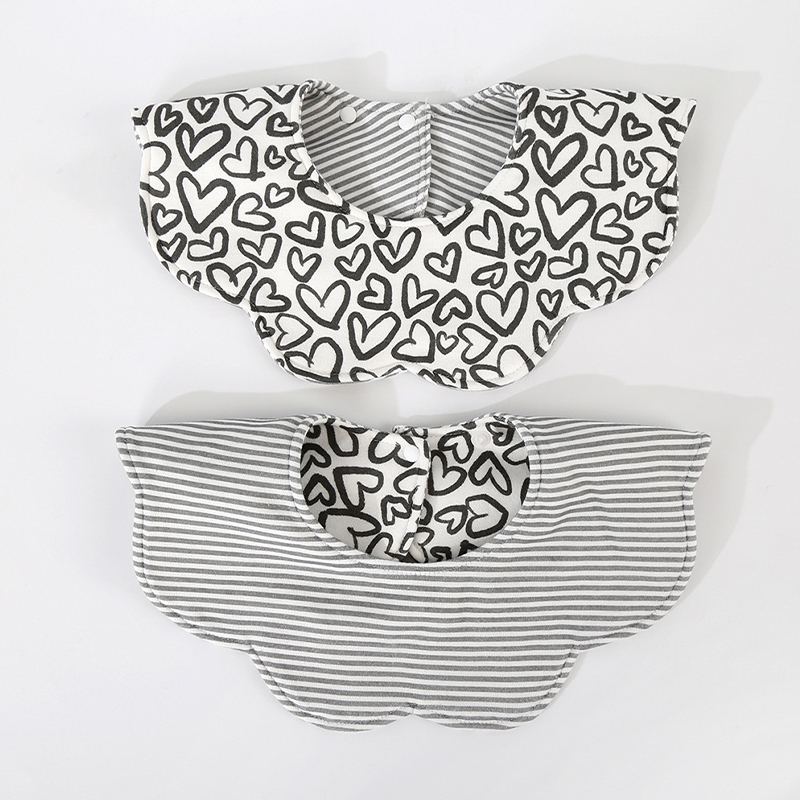 Knitted Waterproof Petal Bib